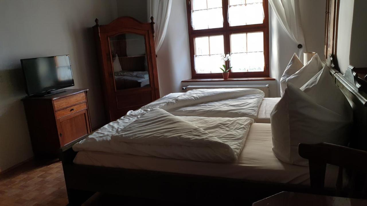 Bed and Breakfast Flyns à Görlitz Extérieur photo